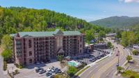 Gatehouse Condo By Beyond Expectations W Views - B&B Gatlinburg