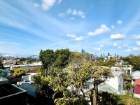 Stylish home - Harbour Bridge views - B&B Sydney