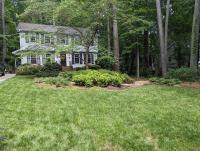 Tree-Lined Durham Escape w Chefs Kitchen - Bed and Breakfast Durham