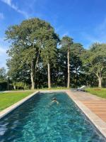 Petit Marigny - Belle maison pour 10 voyageurs - Bed and Breakfast Alexain