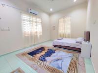 CASA ADELIA GUESTHOUSE 3b - Bed and Breakfast Cukai