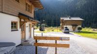 Tauerndorf Enzingerboden Ski in&out - Steinbock Lodges - B&B Uttendorf