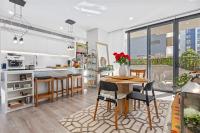 Stylish & Spacious 3BR Apt - Chambres d’hôtes Sydney