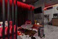 Secret BDSM - Stylowy i klimatyczny apartament dla dorosłych, NEW - Fotel GYNO, klimatyzacja, parking podziemny - Chambres d'hôtes Varsovie