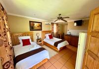 Triple Room with Bathroom