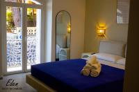 Kamer met Kingsize Bed en Uitzicht op Zee
