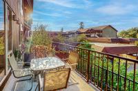 Chelan Resort Suites: Lake Life #112 - B&B