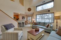 Game Room and BBQ Waterfront Lake Harmony Condo! - B&B Lake Harmony