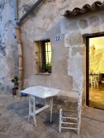 Authentic Cave House with Views - Cova L'Aljub - B&B Bocairent