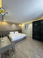 Cozy Apartment near from riyadh season , شقة مودرن غرفة وصالة - B&B
