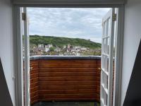 Camera Matrimoniale con Balcone e Vista Mare