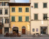 Keys of Italy - Verdi 2 - Ampio Monolocale in Santa Croce - B&B Firenze