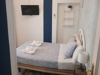 Small Interior Double Room