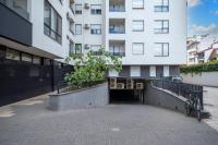 Modern Living Apt - Academic - PRIVATE PARKING - Chambres d’hôtes