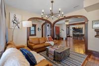 AC 9 BR 4BA Victorian Manor - 1 Block to Beach - B&B Atlantic City
