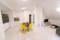 Apartma RO-ZE - B&B