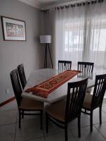 Apto 2 q pertinho da Vila Germânica! - B&B
