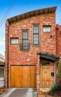 Funky Port Melb Warehouse meets NY Loft Oz Style - Bed and Breakfast Melbourne