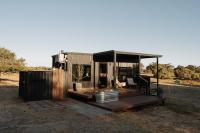 Chrissy the Tiny Cabin in Yallingup - B&B