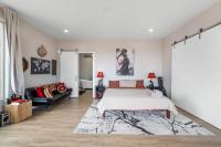 Page Arizona border town- Crimson Suite, Desert Canyon Getaway with views - B&B Big Water