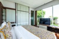 Villa with Sea View