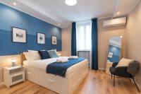 Arnaldo Cozy Home Stay Central with Piazza View - B&B Brescia