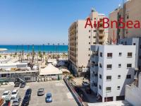 Airbnsea City Centre Side Sea View Apartments - Ferienwohnung