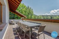 Lanfonnet Terrace 4-Bedroom Apartment - B&B Bluffy