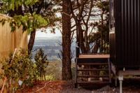 Tiny family getaway - breathe in the country air - B&B