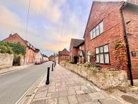 Central Chichester Sanctuary - B&B Chichester