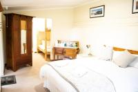 Douglas Drift Cottages - Bed and Breakfast Underberg