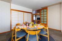 国際通り徒歩1分 駐車場2台 最大11名 空港車で10分 周辺には飲食店多数の那覇エリア さくらや国際通り - B&B Naha