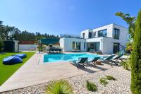 Villa Serena - Exquisite villa with private heated pool - B&B São Martinho do Porto
