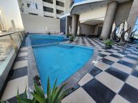Seef Serenity - Sea & City Views - Bed and Breakfast