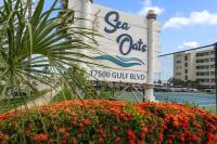 Sea Oats Condo 302 Direct Gulf with Heated Pool - B&B St. Pete Beach