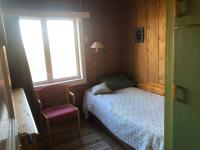 Single Room with Shared Bathroom