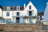 Atlantic View, North Cornwall seafront, 5* Gold - B&B