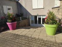 Appartement cosy avec extérieur à Bretenoux - B&B Bretenoux