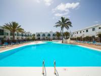 Blue Island Pool View & Wi-Fi by iRent Fuerteventura - Chambres d’hôtes Corralejo
