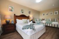 Standard Twin Room with Garden View