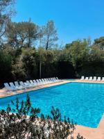 T2 4 personnes proche des plages - B&B