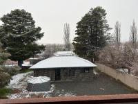 Gateway to the Snowy Mountains - Bed and Breakfast Berridale