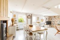 Charmante maison familiale à 10 minutes des plages - Bed and Breakfast Plougrescant