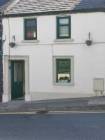 Bernie's Place - Homestay - B&B