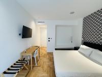 King Room with Pool View