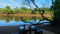 River paradise safari house - cooking class available - Ferienwohnung Udawalawa