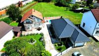 Villa Zlatan Poolside - B&B Gradiska