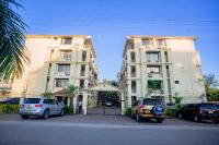 Spacious 2BR w pool & Gym - Ferienwohnung Daressalam