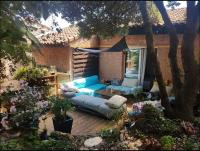 Petite Villa 4-6 personnes belles terrasses, piscine, plages - Ferienwohnung Vallauris
