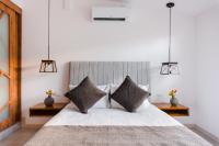 One-Bedroom Deluxe Apartment